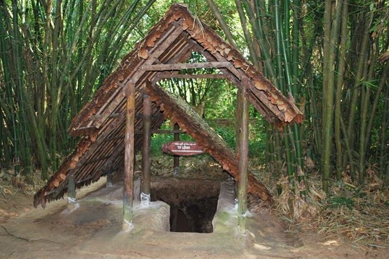 PRIVATE TOURS : Explore Mekong Delta - Ho Chi Minh City - Cu Chi Tunnel